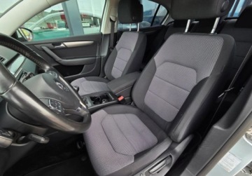 Volkswagen Passat B7 Limousine 1.4 TSI 122KM 2011 Volkswagen Passat 1.4tsi 122km 6b LED Xenon Navi Temp GrzWent.Fotele 2xPDC, zdjęcie 20