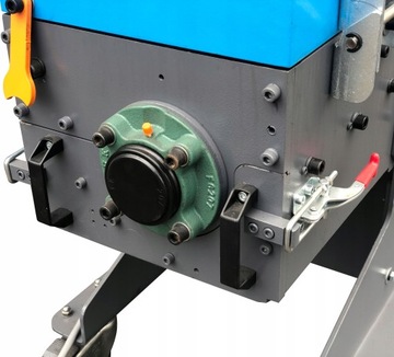 GRANULATOR MŁYN DO PLASTIKU / ELEKTRONIKI STILER 1,5kW WOLNOOBROTOWY