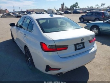 BMW Seria 3 G20-G21 2021 BMW Seria 3 330I 2021 2.0 Benzyna 255KM, zdjęcie 3