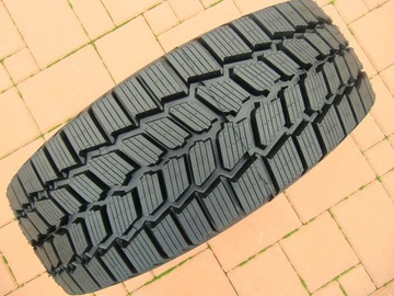 КОМПЛЕКТ из 2 ЗИМНИХ ШИН 205/65R16C пара АВТОБУС