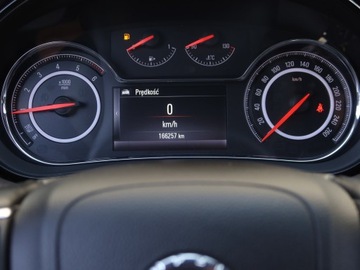 Opel Insignia I Country Tourer 2.0 CDTI Ecotec 163KM 2013 Opel Insignia 2.0 CDTI, Klima, Klimatronic, zdjęcie 10