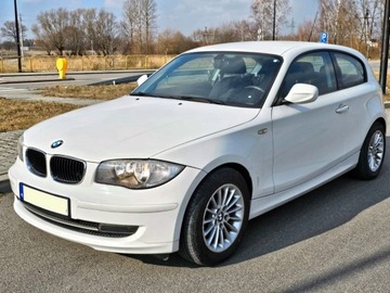 BMW Seria 1 E81/E87 2009 BMW Seria 1 E87 - 2.0 - 116d - 116KM - CLIMATRONIC - MAŁY PRZEBIEG -IDEALNA, zdjęcie 14