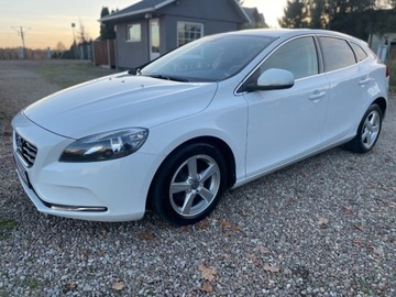 Volvo V40 II Cross Country 2.0 D2 DRIVE-E 120KM 2015 Volvo V40 2.0 D-2 120 KM SUMMUM BEZWYPADKOWY IDEALNY WYPOSAZONY 2.0, zdjęcie 5