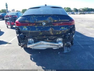 BMW X6 G06 2025 BMW X6 xDrive40i 2025 3.0 Benzyna 375KM, zdjęcie 4