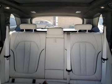 BMW X5 G05 2023 BMW X5 M50I 2023 4.4l 4.4 Benzyna 523KM, zdjęcie 10