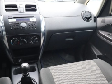 Fiat Sedici 1.6 16v 120KM 2010 Fiat Sedici 1.6, Salon Polska, 4X4, Klima, zdjęcie 7