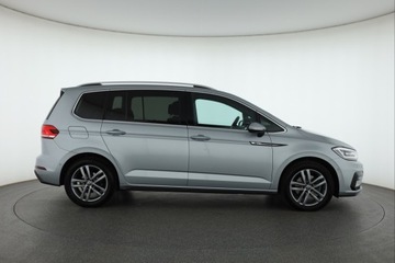 Volkswagen Touran III 2.0 TDI 150KM 2024 VW Touran 2.0 TDI, Salon Polska, 1. Właściciel, zdjęcie 5