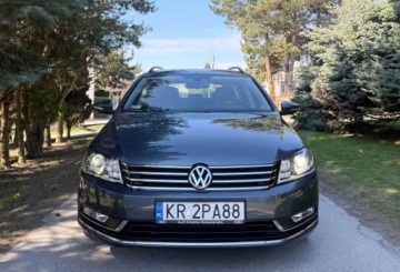 Volkswagen Passat B7 Variant 2.0 TDI CR DPF BlueMotion 140KM 2013 Volkswagen Passat Volkswagen Passat 2.0 TDI Highline DSG 2.0 Diesel 140KM, zdjęcie 2