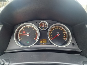 Opel Astra H GTC 1.9 CDTI ECOTEC 120KM 2007 Opel Astra GTC 1.9 CDTI 120 KM, Klimatyzacja,, zdjęcie 8