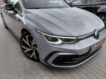 Volkswagen Golf VIII Variant 1.5 eTSI 150KM 2021 Volkswagen Golf Automat R Line Klimatronik LED Harman Kardon 1.5 Benzyna, zdjęcie 3
