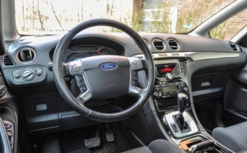Ford S-Max I Van Facelifting 2.0 EcoBoost 203KM 2010 Ford S-Max 2,0T (203KM) Automat Lift Bezwypadkowy 2.0 Benzyna 203KM, zdjęcie 8