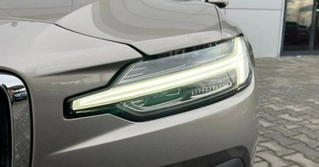 Volvo V60 II  Kombi 2.0 D3 150KM 2020 Volvo V60 Automat Virtualny kokpit Faktura VAT23 2.0 Diesel 150KM, zdjęcie 4