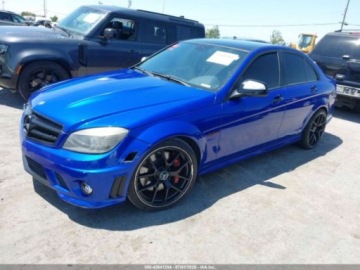 Mercedes Klasa C W204 2008 Mercedes-Benz Klasa C 63 AMG 2008 6.3l 6.3 Benzyna 451KM, zdjęcie 1