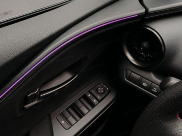 Toyota C-HR II SUV Plug-In 2.0 Hybrid Dynamic Force Plug-in  223KM 2026 Od ręki - GR Sport 2.0 Hybrid Dynamic Force Plug-in 223KM | Kamera 360!, zdjęcie 3