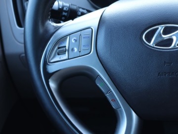 Hyundai ix35 SUV Theta 2.0 MPI 163KM 2010 Hyundai ix35 2.0 CVVT, Salon Polska, Serwis ASO, zdjęcie 16