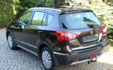 Suzuki SX4 I Sedan 1.6 VVT 120KM 2013 Suzuki SX4 S-Cross Suzuki SX4 S-Cross 120 KM Benzyna 4x4 Przebieg 108 tys, zdjęcie 3