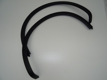 Listwa Błotnika Tył 7P5853827D Cayenne 7P5 2010^