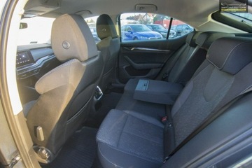 Skoda Octavia IV Liftback 1.5 TSI EVO 150KM 2022 Škoda Octavia Skoda Octavia LEDY / Kamera Cofania, zdjęcie 24