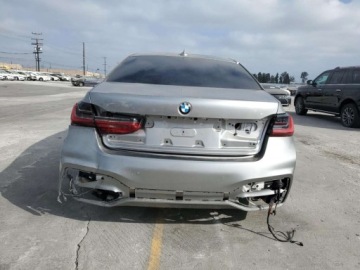 BMW Seria 7 G70 2022 BMW Seria 7 740i 2022 3.0l 3.0 Benzyna 335KM, zdjęcie 2