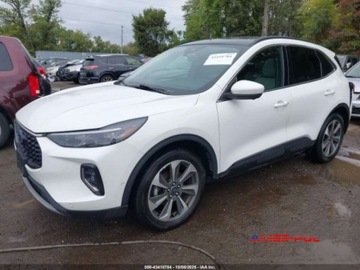 Ford Kuga III 2023 Ford Kuga 2023 r., 2,0L PLATINIUM 2.0 Benzyna 250KM