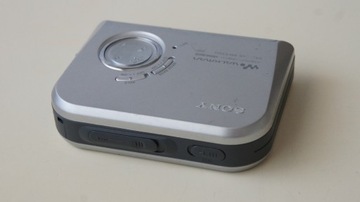 Портативный кассетный плеер Walkman SONY WM-EX422