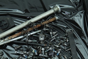 SUZUKI DL 650 V-STROM 04-11 БОЛТЫ ВИНТЫ