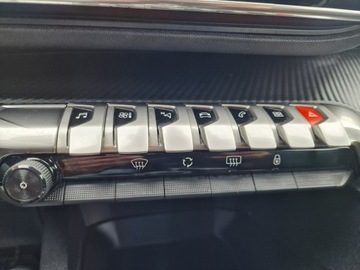 Peugeot 3008 II Crossover Facelifting  1.2 PureTech 130KM 2022 Peugeot 3008 Nowy Model Automat, zdjęcie 33