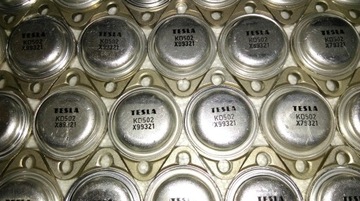 Спаренные СИЛОВЫЕ ТРАНЗИСТОРЫ КД502 - (2 шт.)