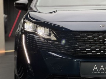Peugeot 5008 II Crossover Facelifting 1.2 PureTech 130KM 2022 Peugeot 5008 Allure Pack 7 osobowy Kamera Nawigacja CarPlayAndroid LED, zdjęcie 32