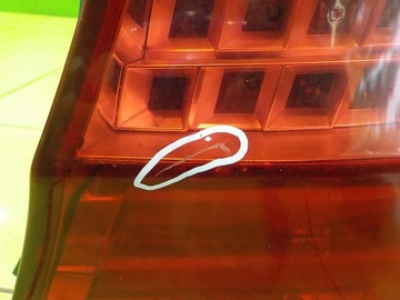 BMW 3 E90 FACELIFT 2.0 D 10R SEDAN 4D SVĚTLO PRAVÁ ZADNÍ