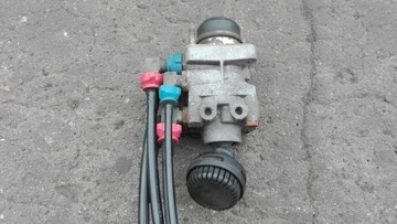 ZAWÓR HAMULCOWY MAN F2000 KNORR-BREMSE 200 ZŁ