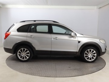 Chevrolet Captiva I 2.0D 150KM 2006 Chevrolet Captiva 2.0 D, 4X4, Klima, Parktronic, zdjęcie 5