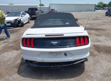 Ford Mustang VI 2020 Ford Mustang 2020, 2.3L, PREMIUM, od ubezpieczalni 2.3 Benzyna 310KM, zdjęcie 1