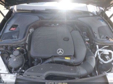 Mercedes Klasa E W213 2021 Mercedes-Benz Klasa E 2021 MERCEDES-BENZ E 350 2.0 Benzyna 255KM, zdjęcie 20