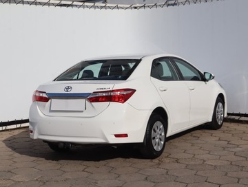 Toyota Corolla XI Sedan Facelifting 1,33 Dual VVT-i 99KM 2017 Toyota Corolla 1.3 Dual VVT-i, Salon Polska, zdjęcie 4