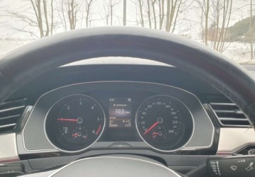 Volkswagen Passat B8 Limousine 2.0 TDI BlueMotion Technology 150KM 2015 Volkswagen Passat Volkswagen Passat 2.0 TDI (BlueMotion Technology) DSG Hi, zdjęcie 12