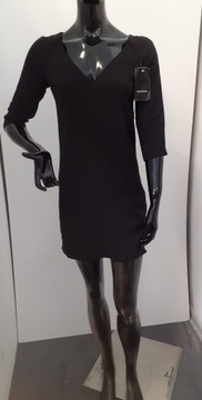 Reserved czarna sukienka z suwakiem 34
