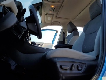 Toyota 2019 Toyota RAV4 2019 TOYOTA RAV4 XLE 2.5 Benzyna 203KM, zdjęcie 6