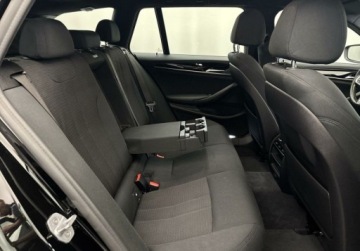 BMW Seria 5 G30-G31 Touring 518d 150KM 2019 BMW Seria 5 BMW 518d Touring, 150 KM Adaptive LED F-ra Vat 23 2.0 Diesel, zdjęcie 19