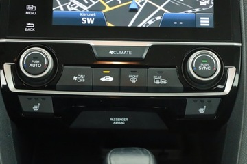 Honda Civic X Sedan 4d Facelifting 1.5 VTEC TURBO 182KM 2019 Honda Civic 1.5 VTEC, Salon Polska, 1. Właściciel, zdjęcie 10