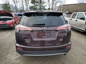 Toyota RAV4 V 2018 Toyota RAV4 Toyota RAV4 XLE AWD (Natl) 2.5 Benzyna 176KM, zdjęcie 3
