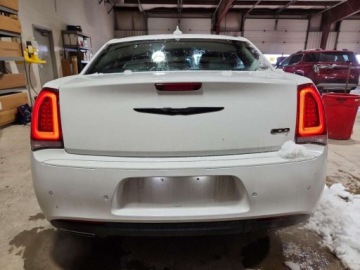 Chrysler 300C II 2023 Chrysler 300 Touring L 2023 3.6 Benzyna 292KM, zdjęcie 2