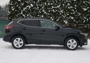 Nissan Qashqai II Crossover Facelifting 1.6 DiG-T 163KM 2018 Nissan Qashqai Nissan Qashqai 1.6 DIG-T Acenta 1.6 Benzyna 163KM, zdjęcie 4