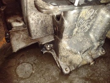 AUDI A5 8W 2.0 TDI MOTOR SLOUPEK BLOK HLAVA DTP