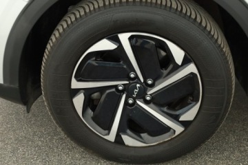 Kia Sportage V SUV 1.6 T-GDI HEV 230KM 2023 Kia Sportage 1.6 T-GDI HEV, Salon Polska, zdjęcie 11