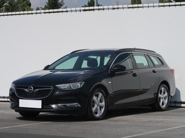 Opel Insignia II Sports Tourer 2.0 CDTI 170KM 2018 Opel Insignia 2.0 CDTI, 167 KM, Automat, Navi, zdjęcie 1
