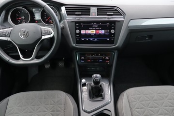 Volkswagen Tiguan II SUV Facelifting 1.5 TSI 150KM 2022 VW Tiguan 1.5 TSI, Salon Polska, Serwis ASO, zdjęcie 11