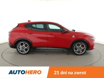 Alfa Romeo Tonale SUV PHEV 1.3 PHEV Q4 280KM 2022 Alfa Romeo Tonale PHEV 4x4 full LED skóra virtual, zdjęcie 8