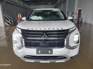 Mitsubishi Outlander III 2024 Mitsubishi Outlander SE 2024 2.5l 2.5 Benzyna 181KM, zdjęcie 5