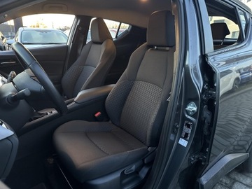 Toyota C-HR I Crossover Facelifting 1.8 Hybrid 122KM 2023 Toyota C-HR 1.8 Hybrid GPF Comfort 1.8 Hybrid GPF, zdjęcie 21